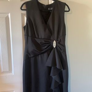 Jessica Howard formal black dress sz 14